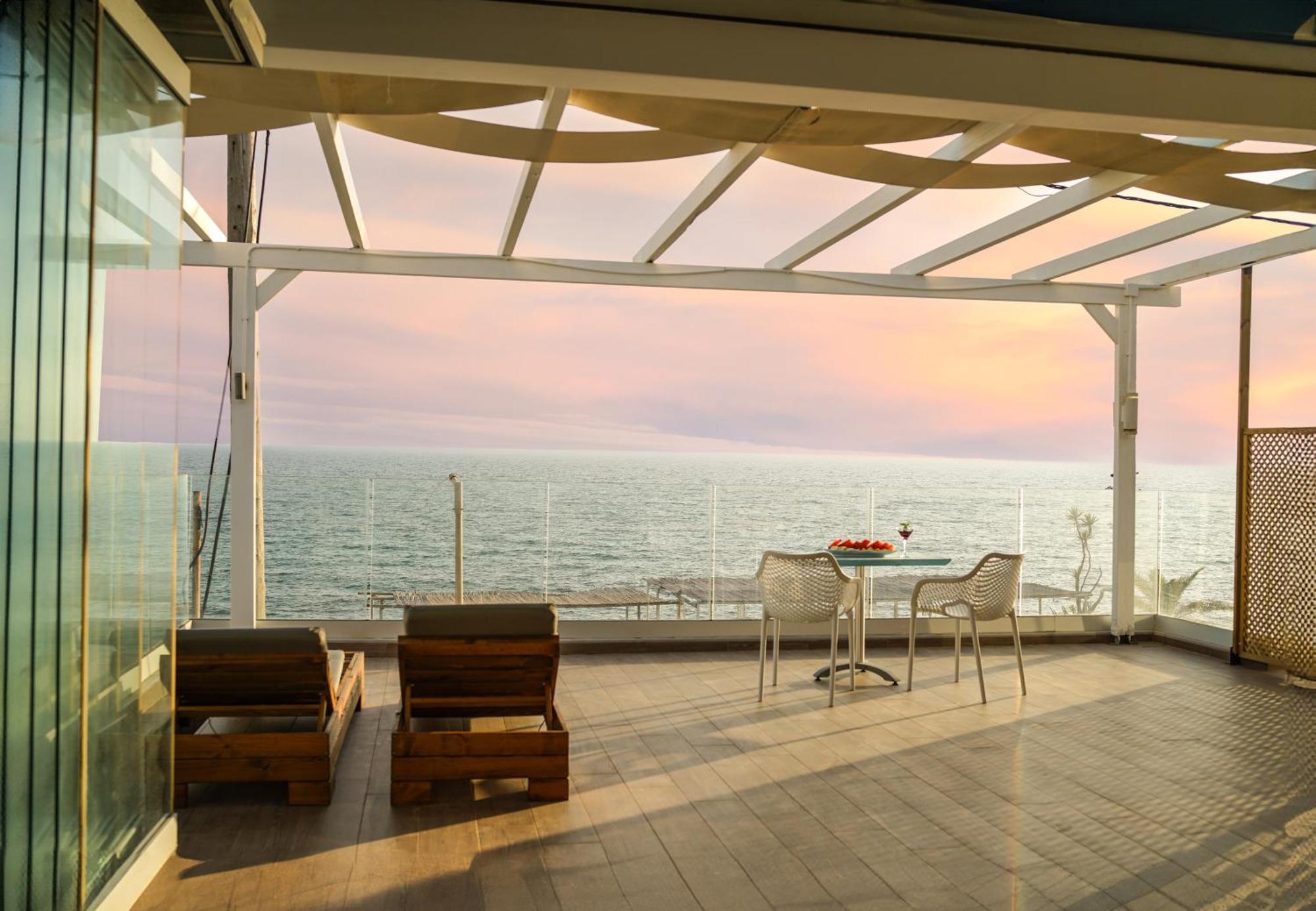 Must Boutique Hotel & Restaurant Kanali  Exterior photo